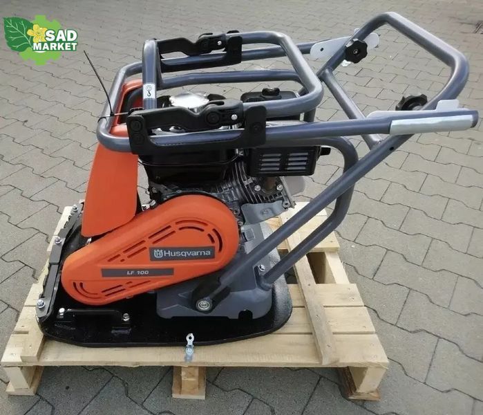 Виброплита прямого хода бензиновая Husqvarna LF100 LAT (9678551-02) 9678551-02 фото