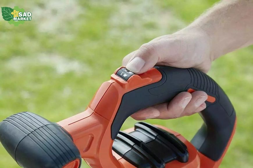 Пылесос-воздуходувка садовый электрический BLACK+DECKER BEBLV 300 BEBLV300 фото
