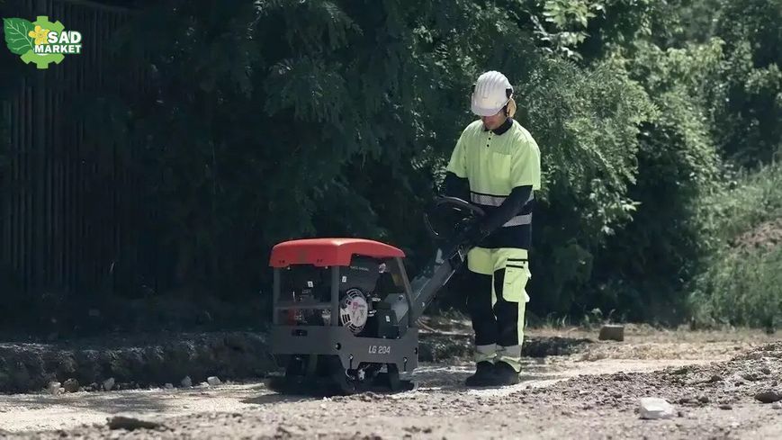 Виброплита реверсивная бензиновая Husqvarna LG204 (9678552-01) 9678552-01 фото