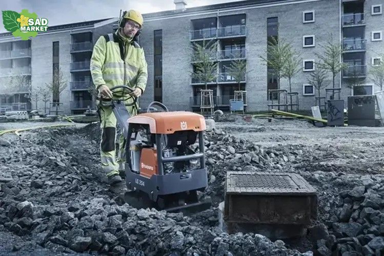 Виброплита реверсивная дизельная Husqvarna LG204 (9678552-03) 9678552-03 фото