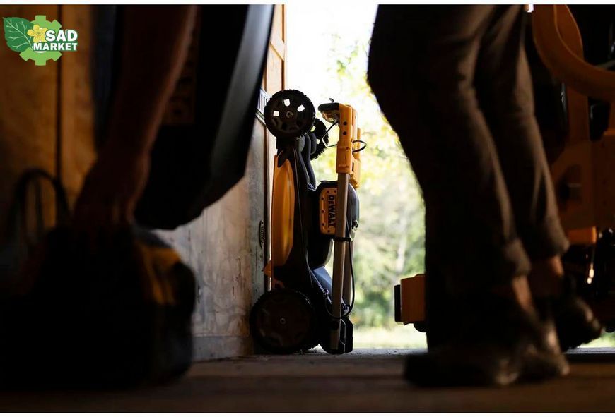 Газонокосилка аккумуляторная DeWALT DCMWSP156W2, 2х18 В XR Li-lon 8 Аг DCMWSP156W2 фото