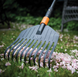 Грабли пластиковые для листьев малые Fiskars QuikFit 135551 1000659 фото 2