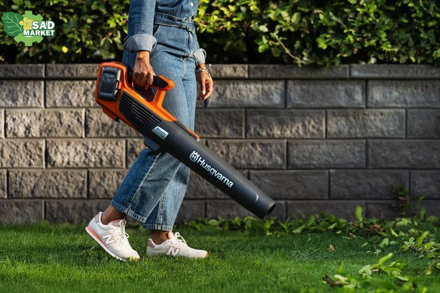 Воздуходувка ручная аккумуляторная Husqvarna 122iB без АКБ и ЗУ 9708273-01 фото