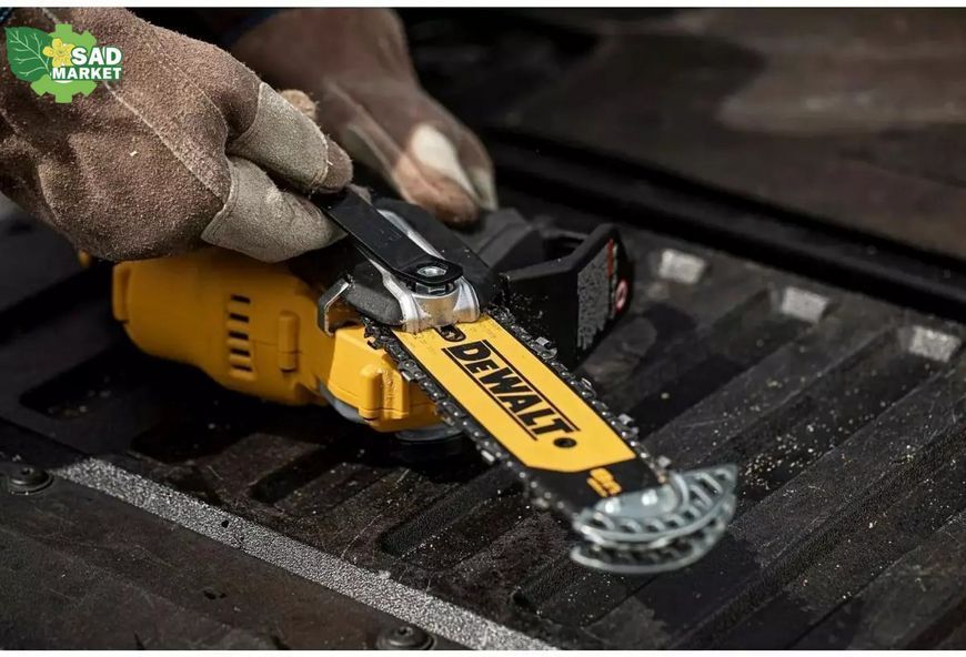 Гілкоріз акумуляторний (міні-пила) DeWALT DCMPS520P1 DCMPS520N фото