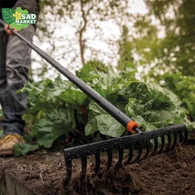 Грабли стальные с ручкой Fiskars Solid&trade; 1016036 фото