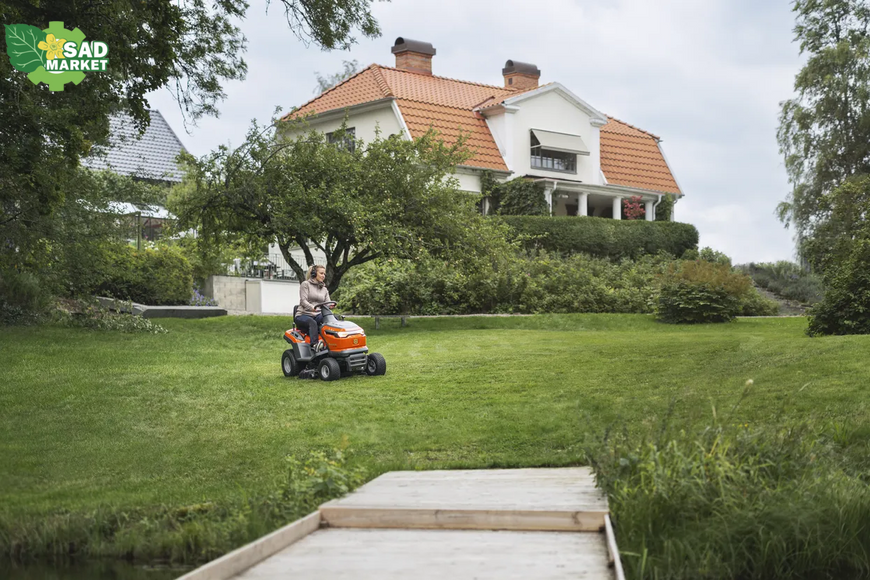 Садовый бензиновый трактор Husqvarna TS 112 9706224-01 фото