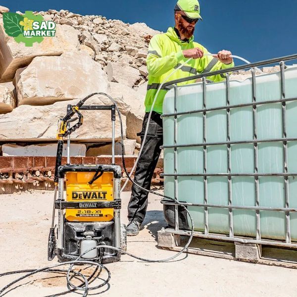 Мийка високого тиску акумуляторна DeWALT DCMPW1600N DCMPW1600N фото