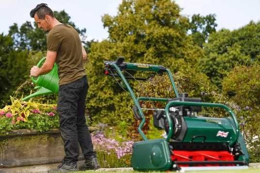 Газонокосилка бензиновая цилиндрическая Allett Kensington 17K