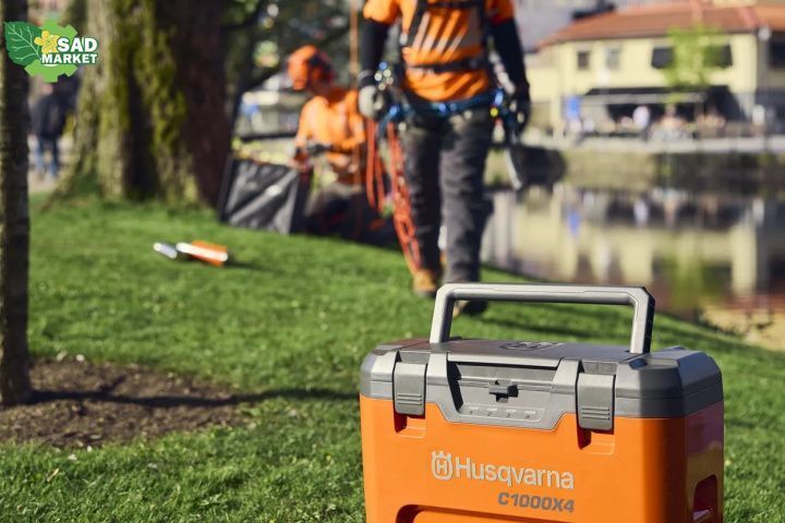 Зарядний пристрій Husqvarna 40-C1000x4 9707048-01 фото