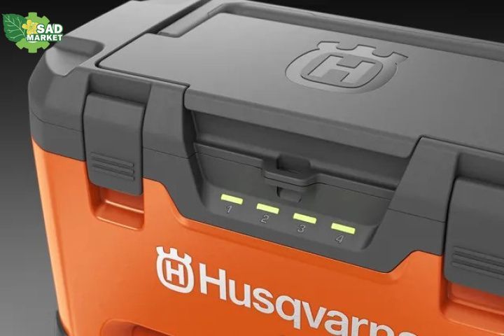 Зарядний пристрій Husqvarna 40-C1000x4 9707048-01 фото
