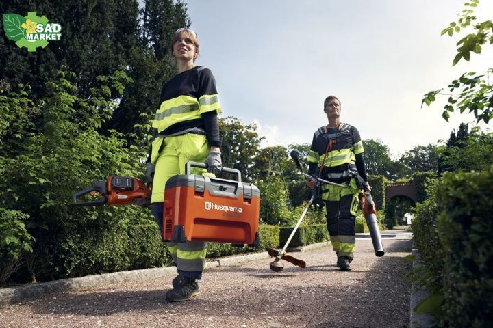 Зарядний пристрій Husqvarna 40-C1000x4 9707048-01 фото