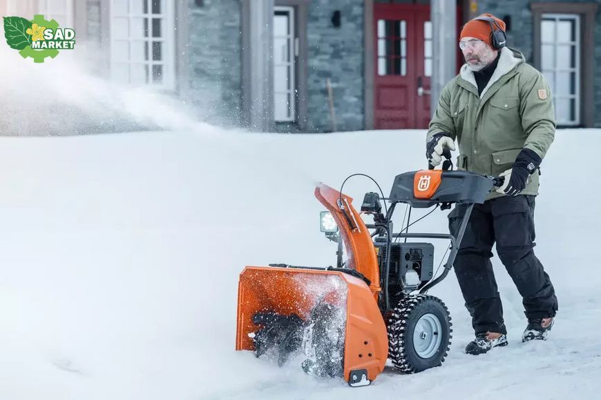 Снігоприбирач бензиновий Husqvarna ST 269 9707873-01 фото