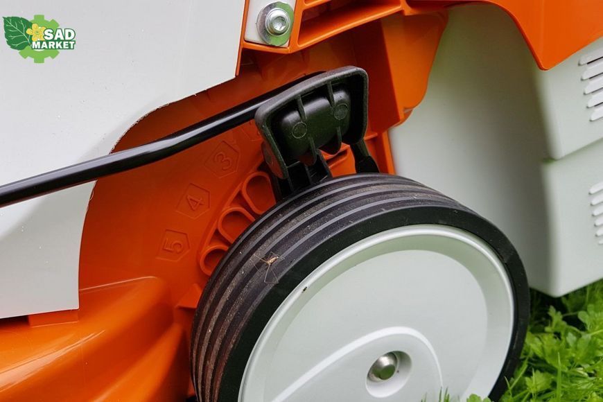 Газонокосилка аккумуляторная STIHL RMA 235 SET (63110111418) 63110111418 фото