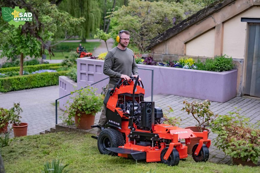 Райдер с нулевым разворотом бензиновый ARIENS ARROW 32, Kawasaki &reg; FS600 V-Twin OHV, 17 л.с., 603 куб.см, Бензиновый 994302 фото